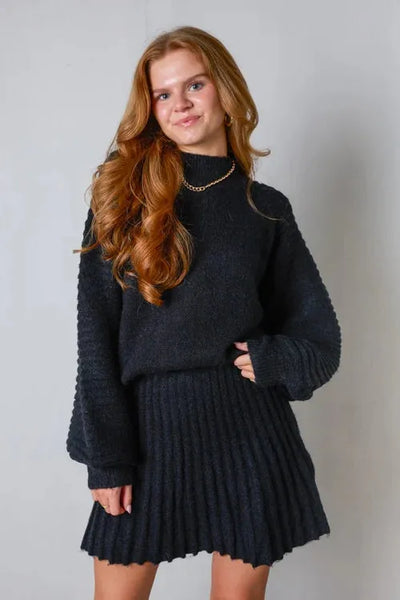 Elara | Pleated Sweater and Skirt