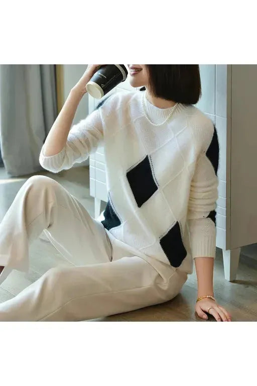 Mireya | Queen Sweater