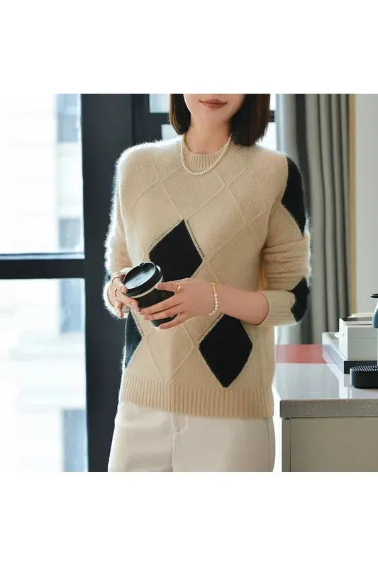 Mireya | Queen Sweater