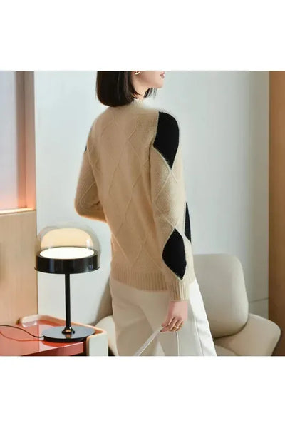 Mireya | Queen Sweater