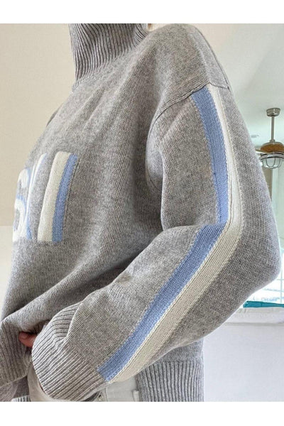 Junia | Cashmere Turtleneck