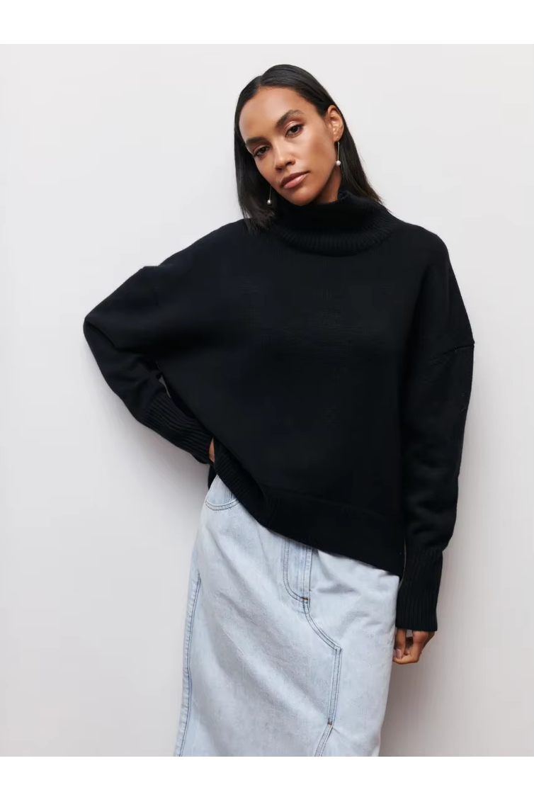 Mali | Turtleneck Sweater