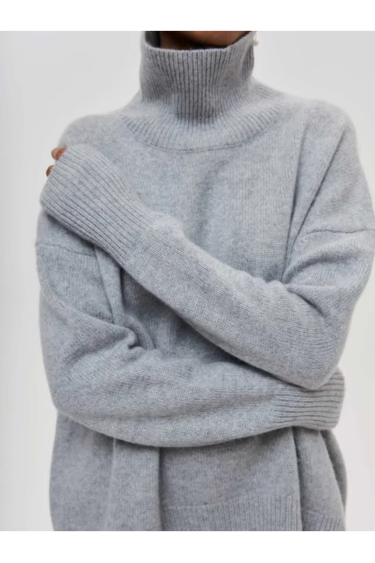 Mali | Turtleneck Sweater